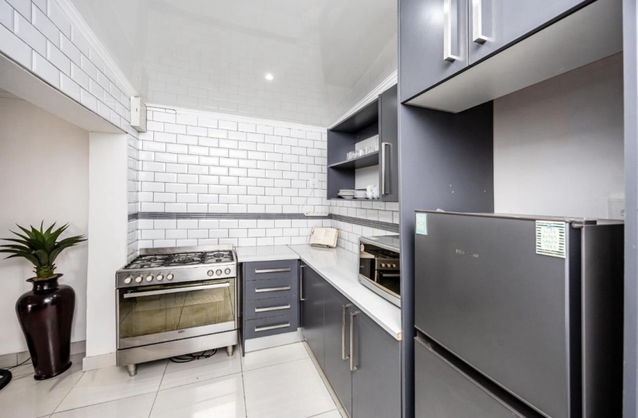 5 Bedroom Property for Sale in Baysville Eastern Cape